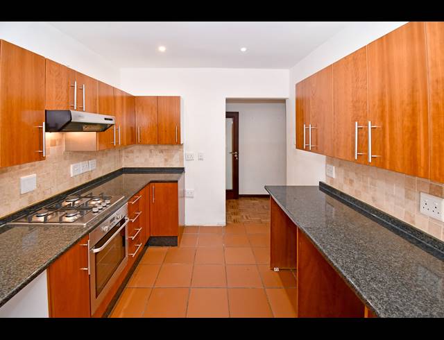 3 BEDROOM APARTMENT FOR SALE IN BIRDHAVEN